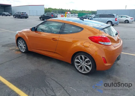 2013 Hyundai Veloster Base W/Black from USA, damaged, VIN KMHTC6AD8DU161702